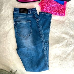 FitJeans / FRAME SAPPHIRE BLUE